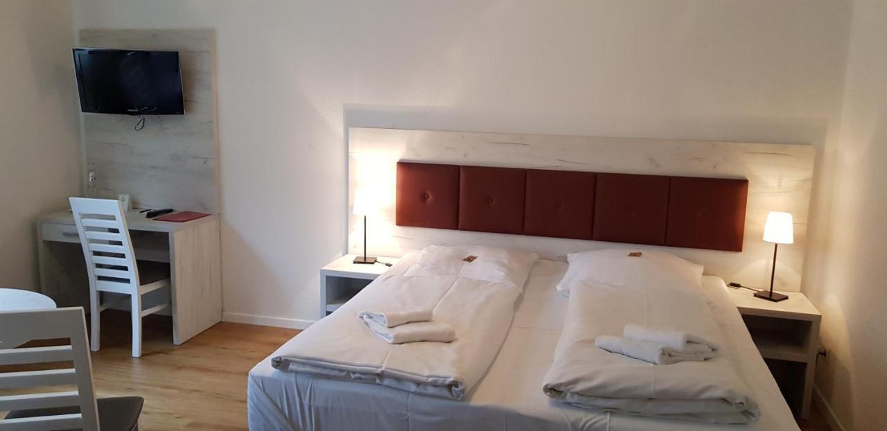 Hotel & Restaurant Lindengarten Lübben Extérieur photo